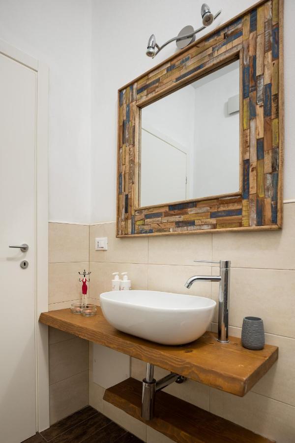Largo Molina Studio I By Wonderful Italy Bolonia Exterior foto